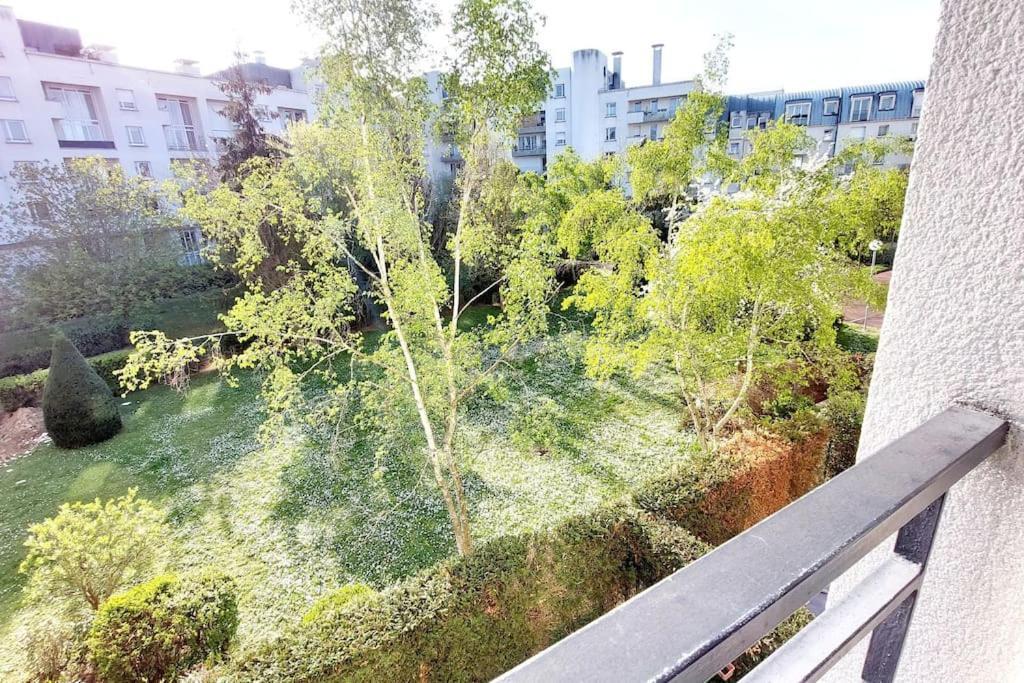 Cosy Home 2, 2 Chambres, 6 Personnes, 3 Min Gare, Parking Cergy Zewnętrze zdjęcie
