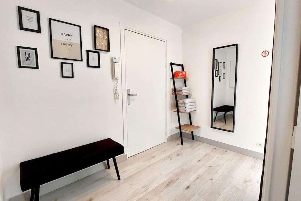 Cosy Home 2, 2 Chambres, 6 Personnes, 3 Min Gare, Parking Cergy Zewnętrze zdjęcie